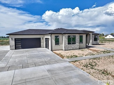This stunning custom modern ranch style home features 4 bedrooms - photo 48