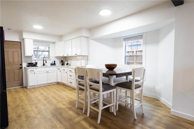 Step into a home where everything has already been done for you - photo 4
