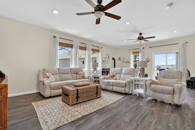 Thoughtfully designed and built with attention to detail, this - photo 9