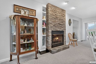 2/215 Well maintained Rancher overlooking the 8th Fairway - photo 2