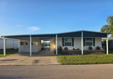 (private lake, pond, creek) Home For Sale in North Fort Myers Florida