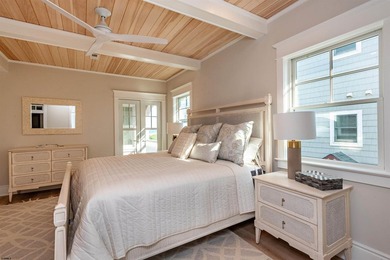 The Most Prestigious Home Built on the Goldcoast. This Exquisite - photo 15