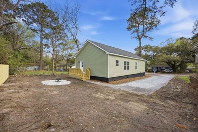New construction home in Charleston Farms. Open floorplan with - photo 19