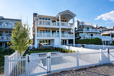 The Most Prestigious Home Built on the Goldcoast. This Exquisite - photo 29