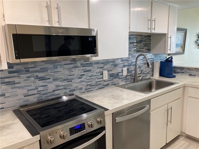 Gorgeous unit on the 8th floor. Must see newly remodeled condo