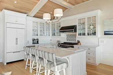 The Most Prestigious Home Built on the Goldcoast. This Exquisite - photo 11