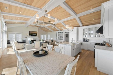The Most Prestigious Home Built on the Goldcoast. This Exquisite - photo 13