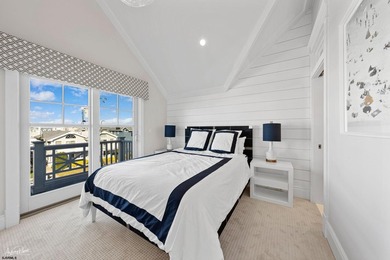 The Most Prestigious Home Built on the Goldcoast. This Exquisite - photo 24