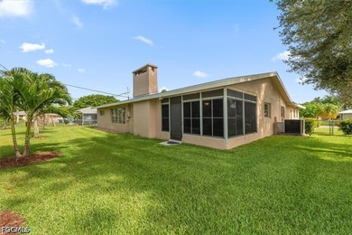 Welcome to this beautifully maintained, NO FLOOD ZONE, two-owner - photo 36
