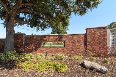 Welcome to this beautifully maintained, NO FLOOD ZONE, two-owner - photo 42
