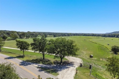 Lake Acreage For Sale in Gatesville, Texas