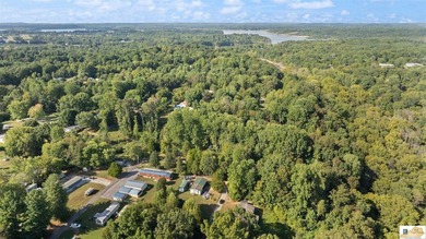 Large shop on site and adjacent urestricted lot with water and - photo 37