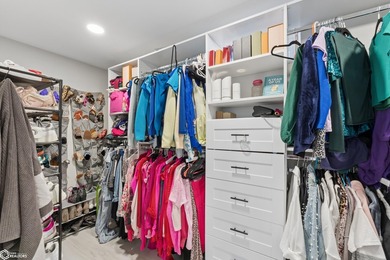 Modern living, completely reimagined. This fully updated home - photo 26