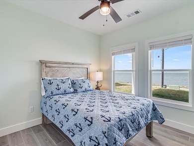 This waterfront home is the perfect Vacation House or Short Term - photo 29