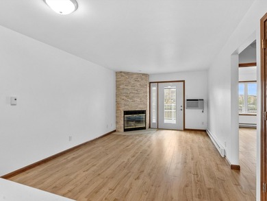 Additional listing photo 2