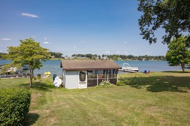 This charming five-bedroom, two-bath and thoroughly updated home - photo 34