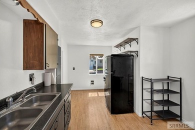 Downtown living done right! Nestled in the heart of Idaho Falls - photo 12