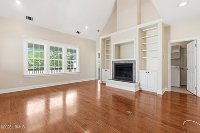 Overlooking the fairways in the desirable Tabby Park section of - photo 17