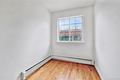 964 Hemlock St presents a versatile legal duplex offering 6 - photo 10