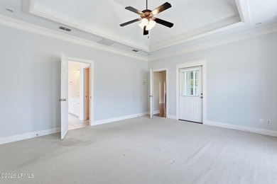 Overlooking the fairways in the desirable Tabby Park section of - photo 22