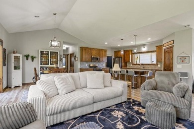 Discover main-level luxury in the sought-after Cragun's Legacy - photo 9