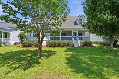 Overlooking the fairways in the desirable Tabby Park section of - photo 38