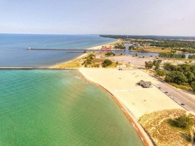 What a view! Light, bright and right on the water! This studio - photo 42