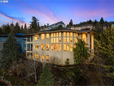 (private lake, pond, coastal) Home For Sale in Portland Oregon