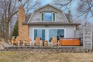 Gideon Bay Home For Sale in Tonka Bay Minnesota