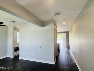 PRE-FORECLOSURE short sale opportunity in sought-after Mosaic - photo 12