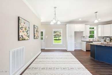 Modern Oasis With Stunning Mountain Views Built in 2021, this - photo 12