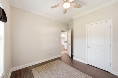 Modern Oasis With Stunning Mountain Views Built in 2021, this - photo 25