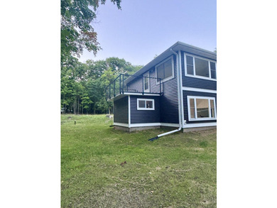 Additional listing photo 4