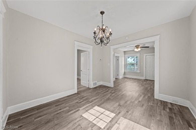 Welcome to this beautifully renovated, move-in-ready 5-bedroom - photo 11