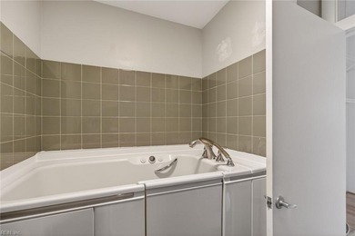 TOP-FLOOR PENTHOUSE VIBES|THE ULTIMATE URBAN LAUNCH! Why settle