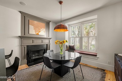 Set within Old Shell Point, this residence has been thoughtfully - photo 20