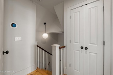 Set within Old Shell Point, this residence has been thoughtfully - photo 25