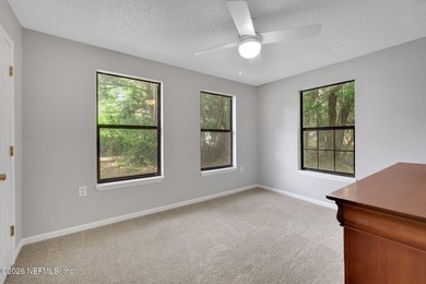 Charming Bungalow on 4.99 Acres on the Water Welcome to your - photo 28