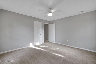 Charming Bungalow on 4.99 Acres on the Water Welcome to your - photo 30