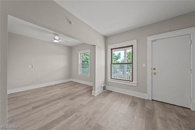 Welcome to this beautifully renovated, move-in-ready 5-bedroom - photo 31