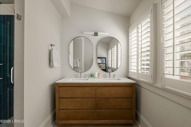 Set within Old Shell Point, this residence has been thoughtfully - photo 36
