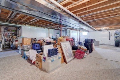 Impeccably maintained and thoughtfully designed, this spacious - photo 37