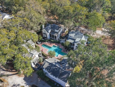 Set within Old Shell Point, this residence has been thoughtfully - photo 42