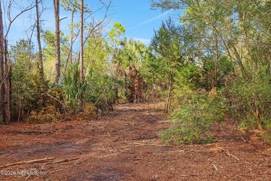 Charming Bungalow on 4.99 Acres on the Water Welcome to your - photo 42