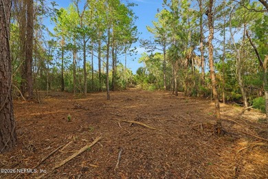 Charming Bungalow on 4.99 Acres on the Water Welcome to your - photo 43