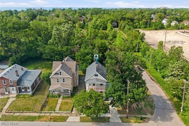 Welcome to this beautifully renovated, move-in-ready 5-bedroom - photo 43