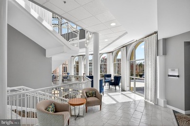GREAT NEW PRICE on this freshly painted top floor unit with - photo 50