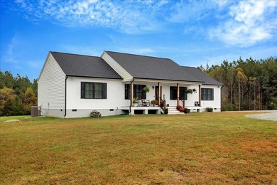 Kerr Lake - Buggs Island Lake Home For Sale in Buffalo Junction Virginia