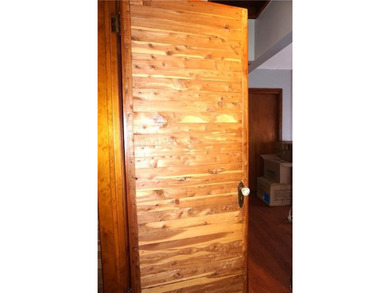 Bungalow style home on .5 acres in Saydel school system in NE