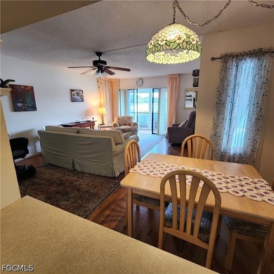It Is Difficult To Find A Nice Lakefront Condo On The 1st Floor - photo 15